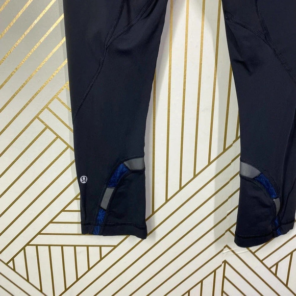 Lululemon Run: Inspire Crop II *Sashiko‎ Print - Picture 8 of 11